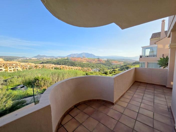 Image No.23-3 Bed Apartment for sale