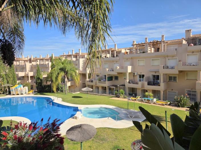 Image No.27-3 Bed Apartment for sale
