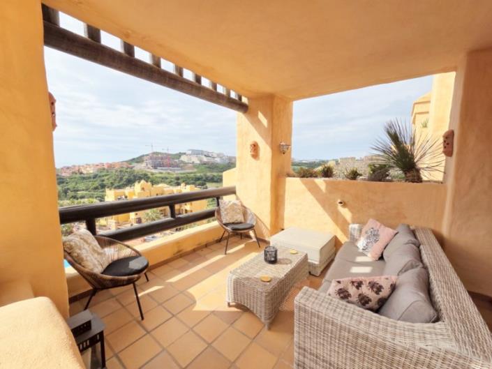 Image No.20-2 Bed Apartment for sale