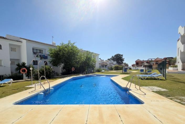 Image No.20-2 Bed Apartment for sale