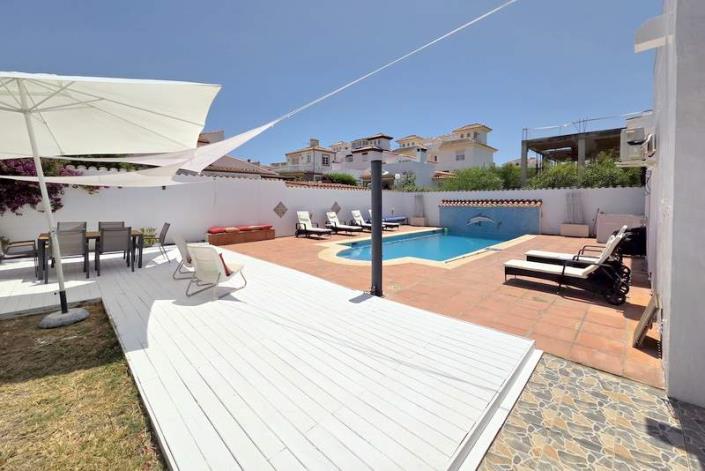 Image No.27-5 Bed Villa / Detached for sale
