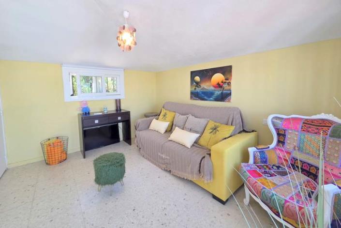 Image No.14-5 Bed Villa / Detached for sale