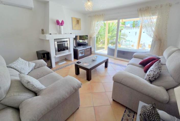 Image No.3-5 Bed Villa / Detached for sale
