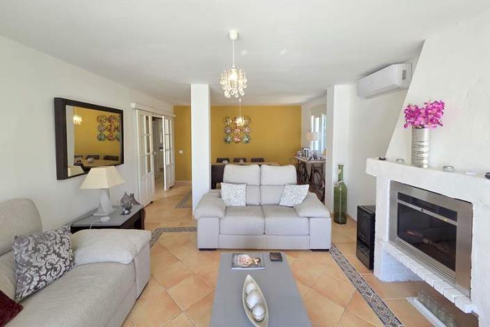 Image No.4-5 Bed Villa / Detached for sale