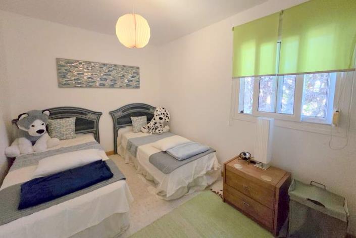 Image No.19-5 Bed Villa / Detached for sale