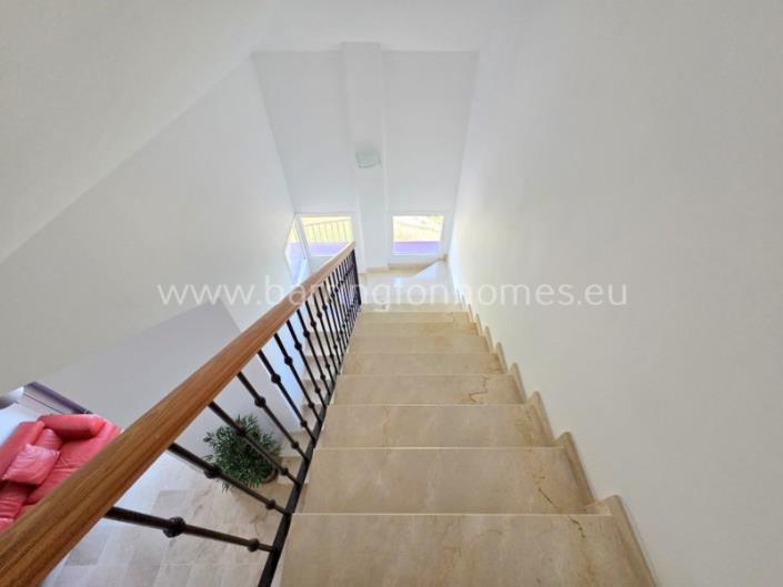 Image No.19-3 Bed Penthouse for sale