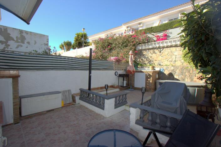 Image No.22-2 Bed Townhouse for sale