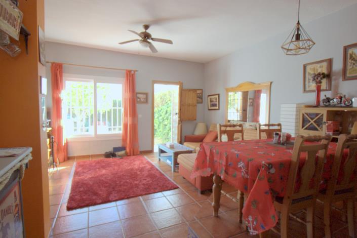 Image No.5-2 Bed Townhouse for sale