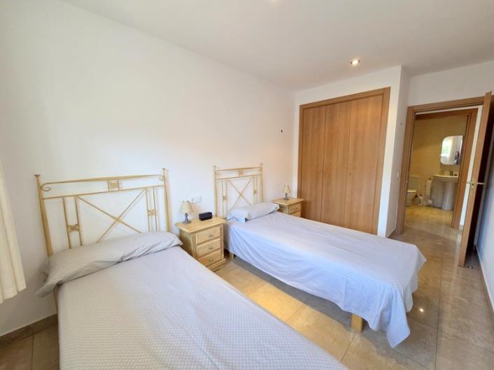 Image No.8-2 Bed Apartment for sale