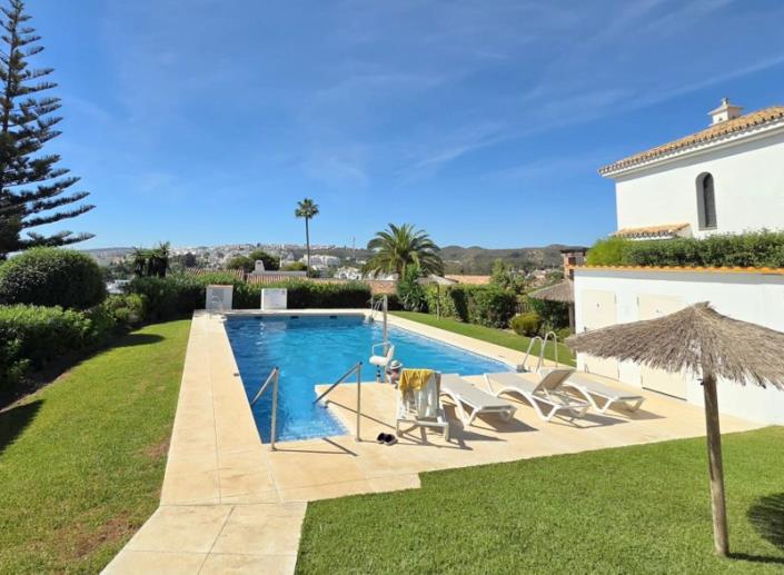 Image No.31-3 Bed Townhouse for sale