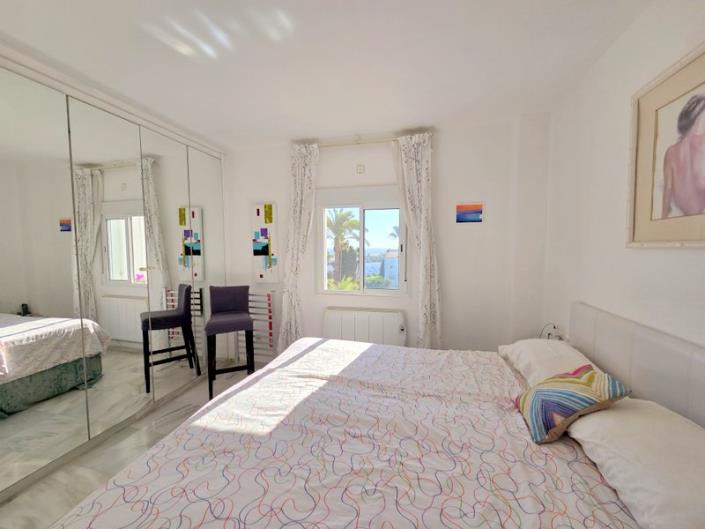 Image No.16-3 Bed Apartment for sale