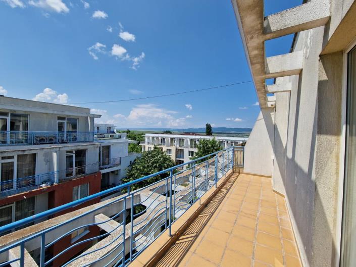 Image No.28-3 Bed Duplex for sale