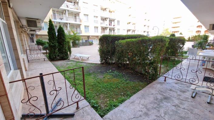 Image No.9-Studio for sale