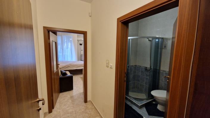 Image No.8-Studio for sale