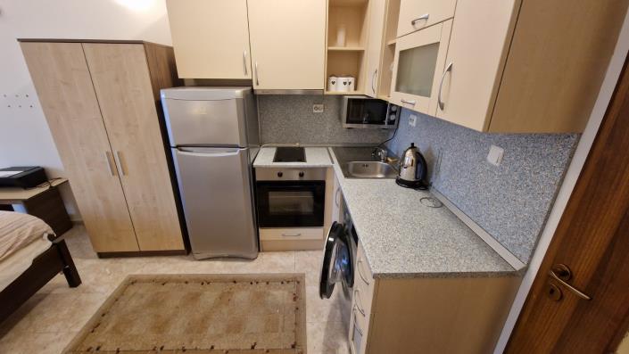 Image No.2-Studio for sale