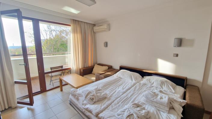 Image No.11-Studio for sale