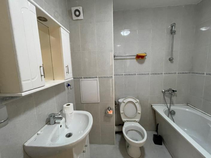 Image No.12-2 Bed Apartment for sale