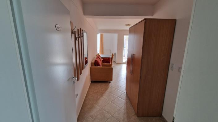 Image No.5-Studio for sale