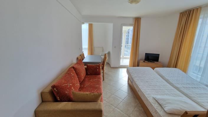 Image No.9-Studio for sale