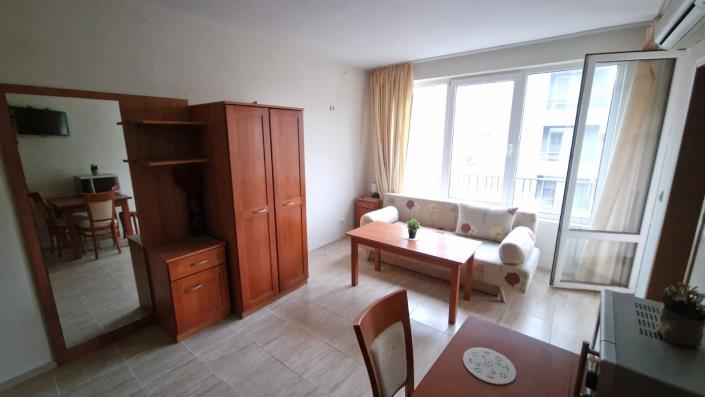 Image No.5-Studio for sale