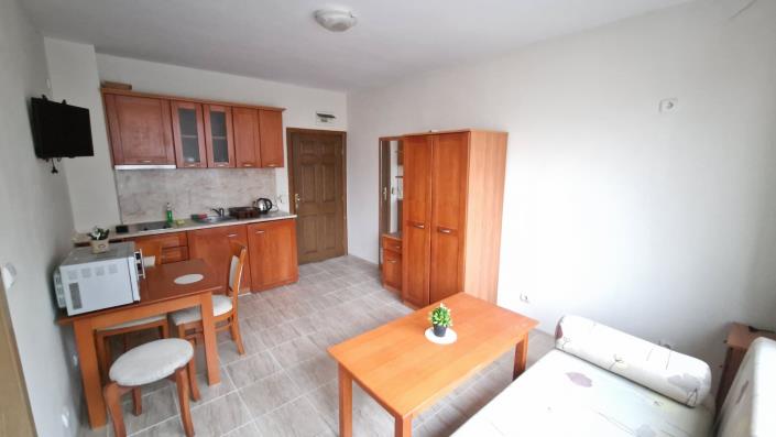 Image No.6-Studio for sale