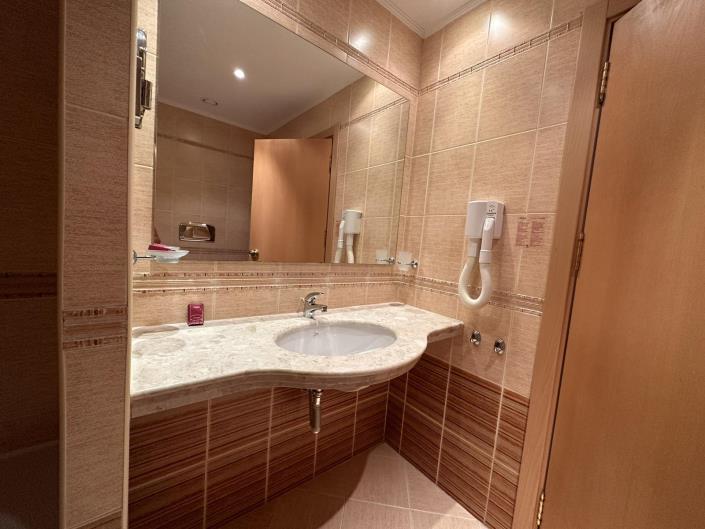 Image No.10-Apartment for sale