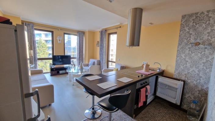 Image No.10-2 Bed Apartment for sale