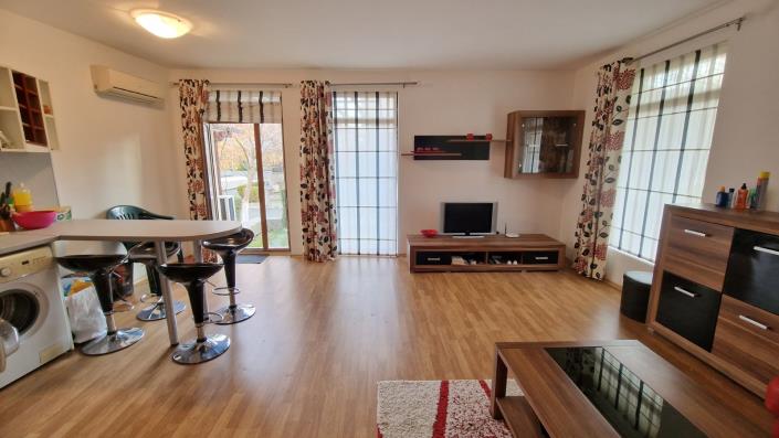 Image No.10-1 Bed Apartment for sale