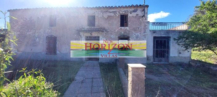 Image No.1-6 Bed Property for sale