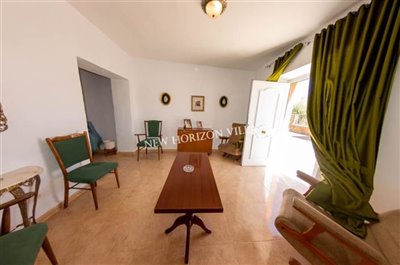 1715d8ee-0003627319