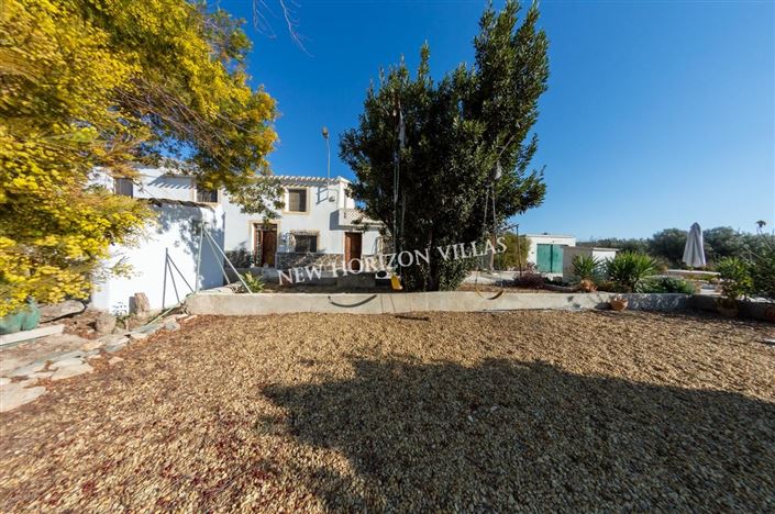 Image No.1-7 Bed Property for sale