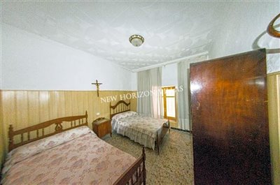 55b3b27e-0003641780