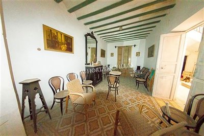 97b0b997-0003770880