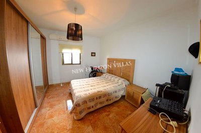 8fba1b79-0003792775