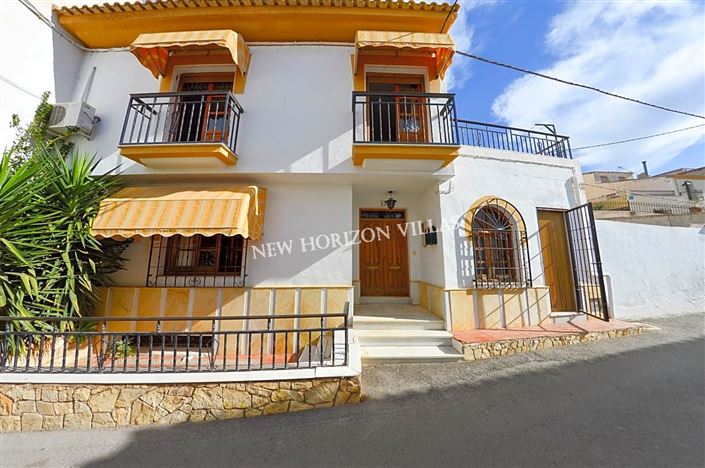 Image No.1-Propriété de 5 chambres à vendre à Zurgena