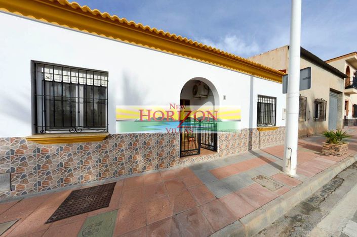 Image No.1-3 Bed Property for sale