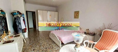 acfeb849-0004156127