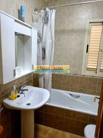 40102db4-0004159175