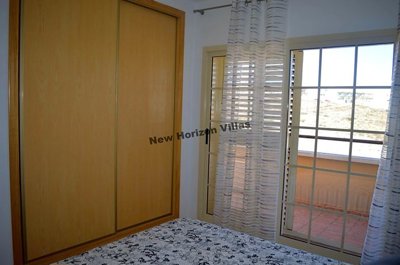 ebb98514-0000954808
