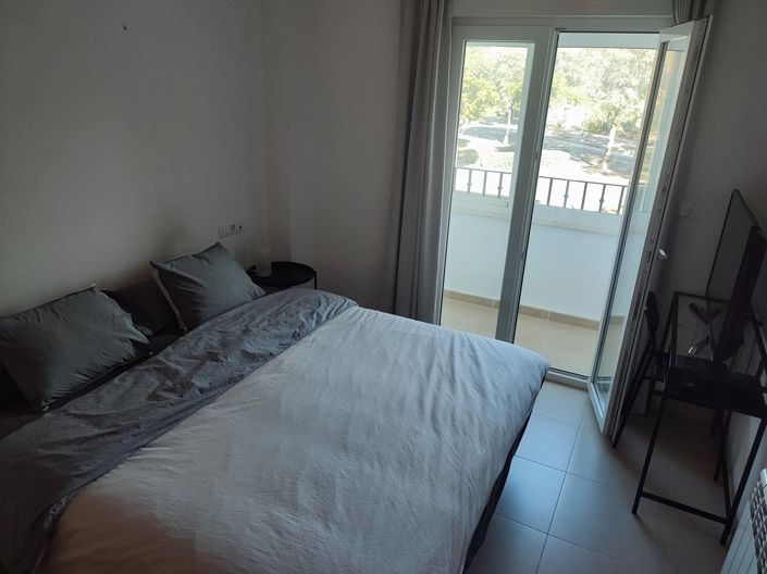 Image No.17-2 Bed Apartment for sale