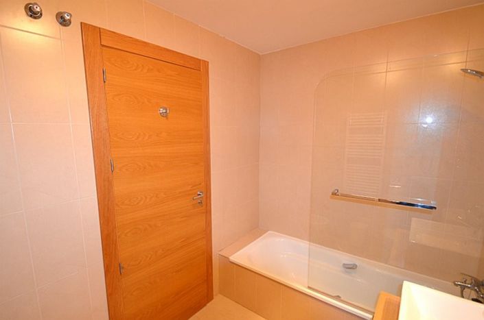 Image No.16-2 Bed Apartment for sale