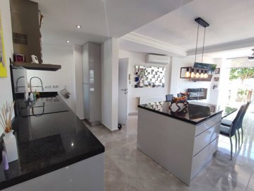 29933-apartment-for-sale-in-hacienda-riquelme