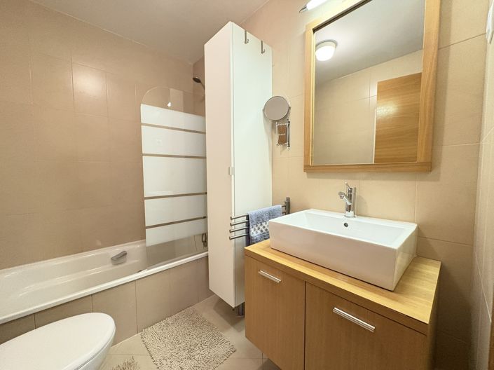 Image No.14-2 Bed Apartment for sale