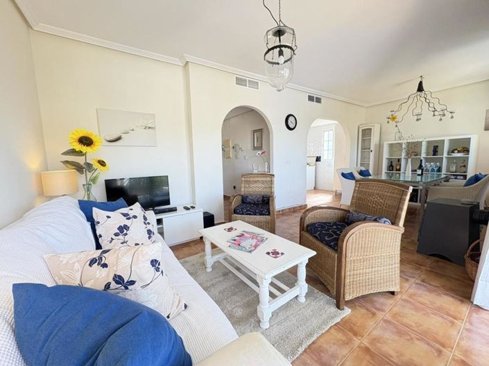 Image No.40-2 Bed Villa for sale