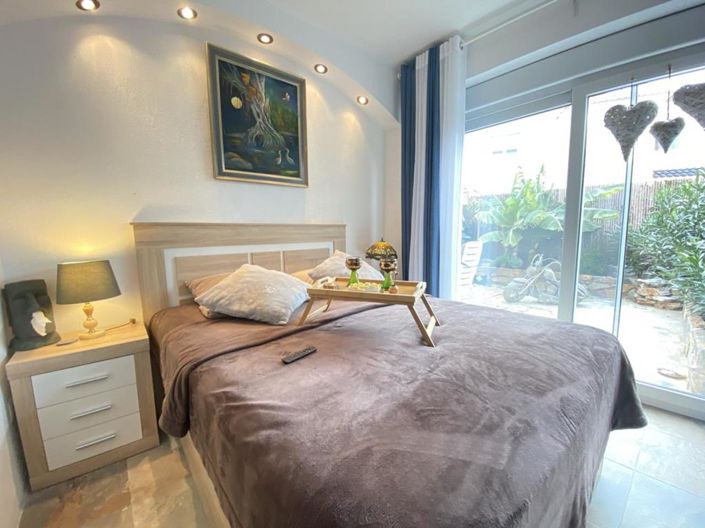 Image No.25-3 Bed Apartment for sale