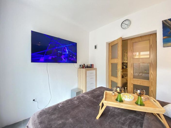 Image No.26-3 Bed Apartment for sale