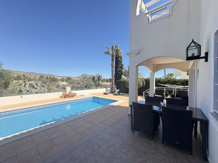 Image No.10-2 Bed Villa for sale