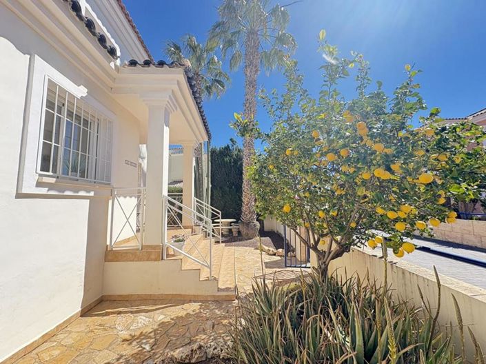 Image No.14-2 Bed Villa for sale