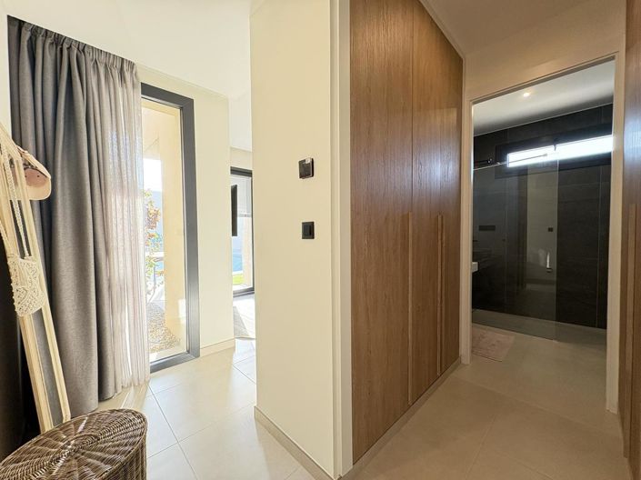 Image No.34-4 Bed Villa for sale