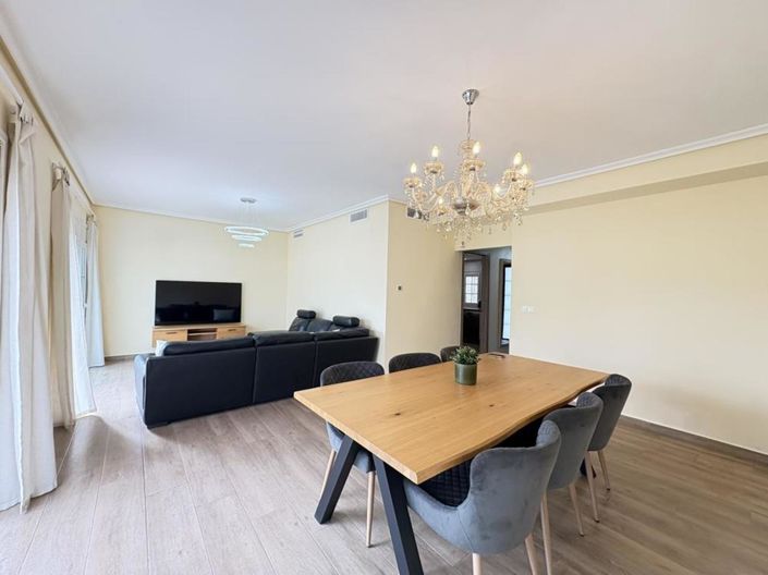 Image No.26-Villa de 4 chambres à vendre à Altaona Golf